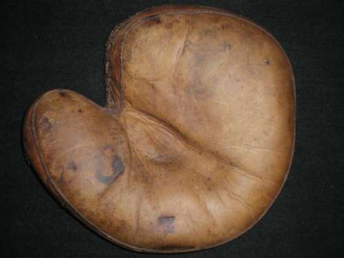 A.J. Reach Catchers Mitt 2 Front